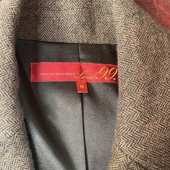 Gorgeous Level 99 Jacket size Medium - Picture 5 of 5